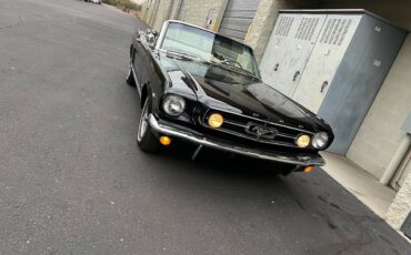 Ford-Mustang-gt-convertible-1965-black-160932-3