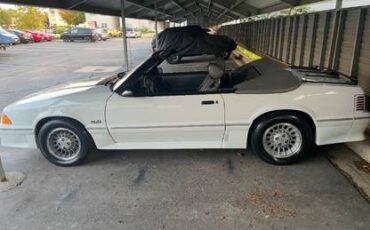 Ford-Mustang-gt-convertible-1987-white-115872