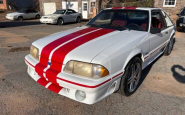 Ford-Mustang-gt-hatchback-5.0-5-speeed-1989-white-275624