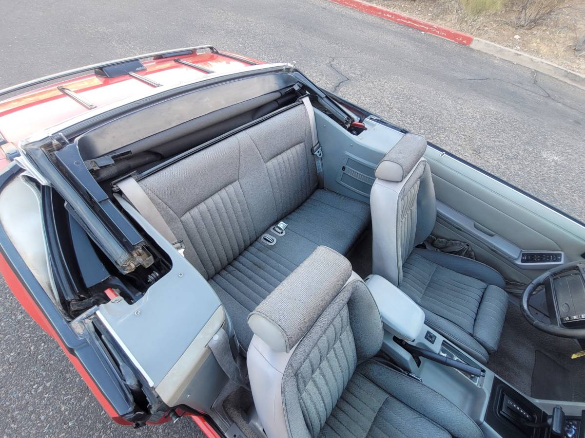 Ford-Mustang-lx-5.0-convertible-1991-243010-17