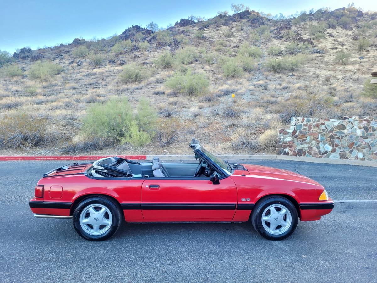 Ford-Mustang-lx-5.0-convertible-1991-243010-5