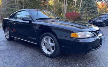 Ford-Mustang-svt-cobra-1995-black-96399-16