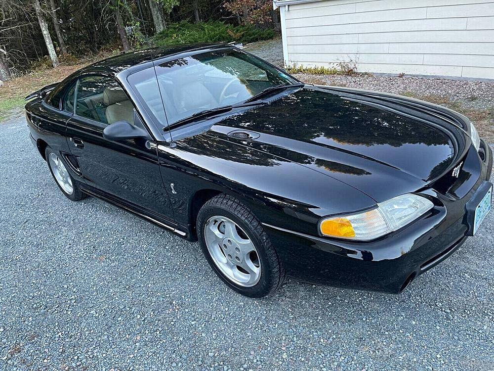 Ford-Mustang-svt-cobra-1995-black-96399-7