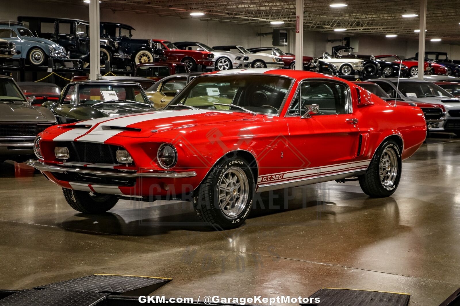 Ford-Mutang-Coupe-1967-Red-Black-277-2