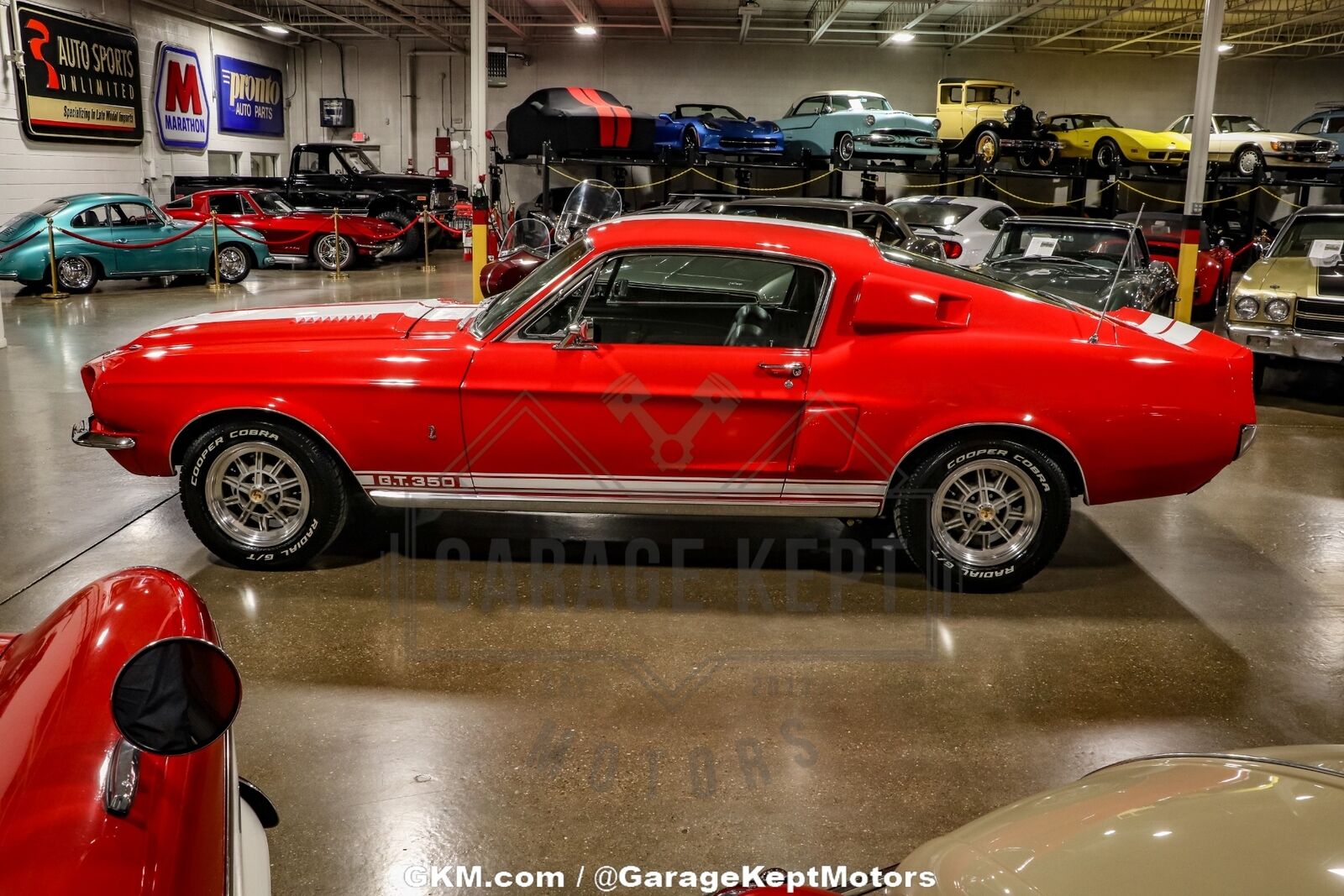 Ford-Mutang-Coupe-1967-Red-Black-277-4