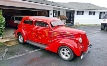 Ford-Other-Berline-1936-Red-19867-13