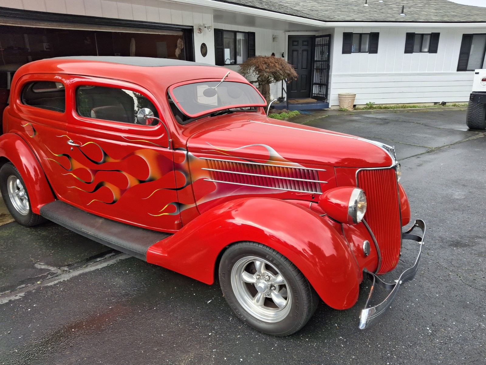 Ford-Other-Berline-1936-Red-19867-6