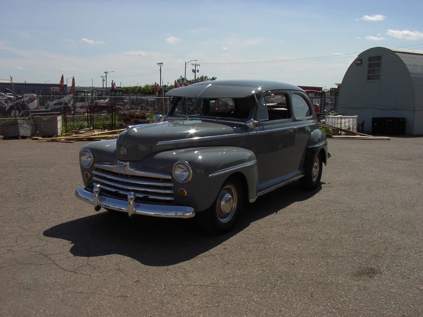 Ford-Other-Berline-1947-99999-3