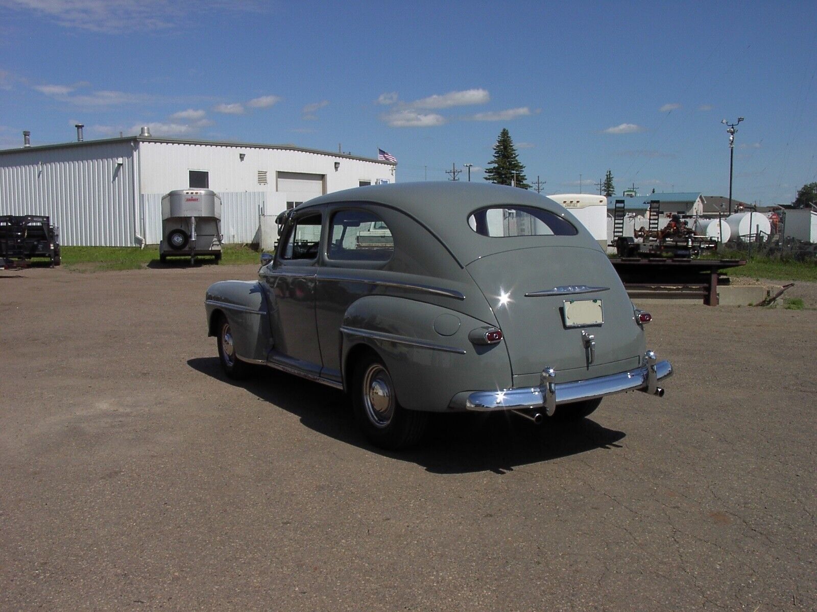 Ford-Other-Berline-1947-99999-9