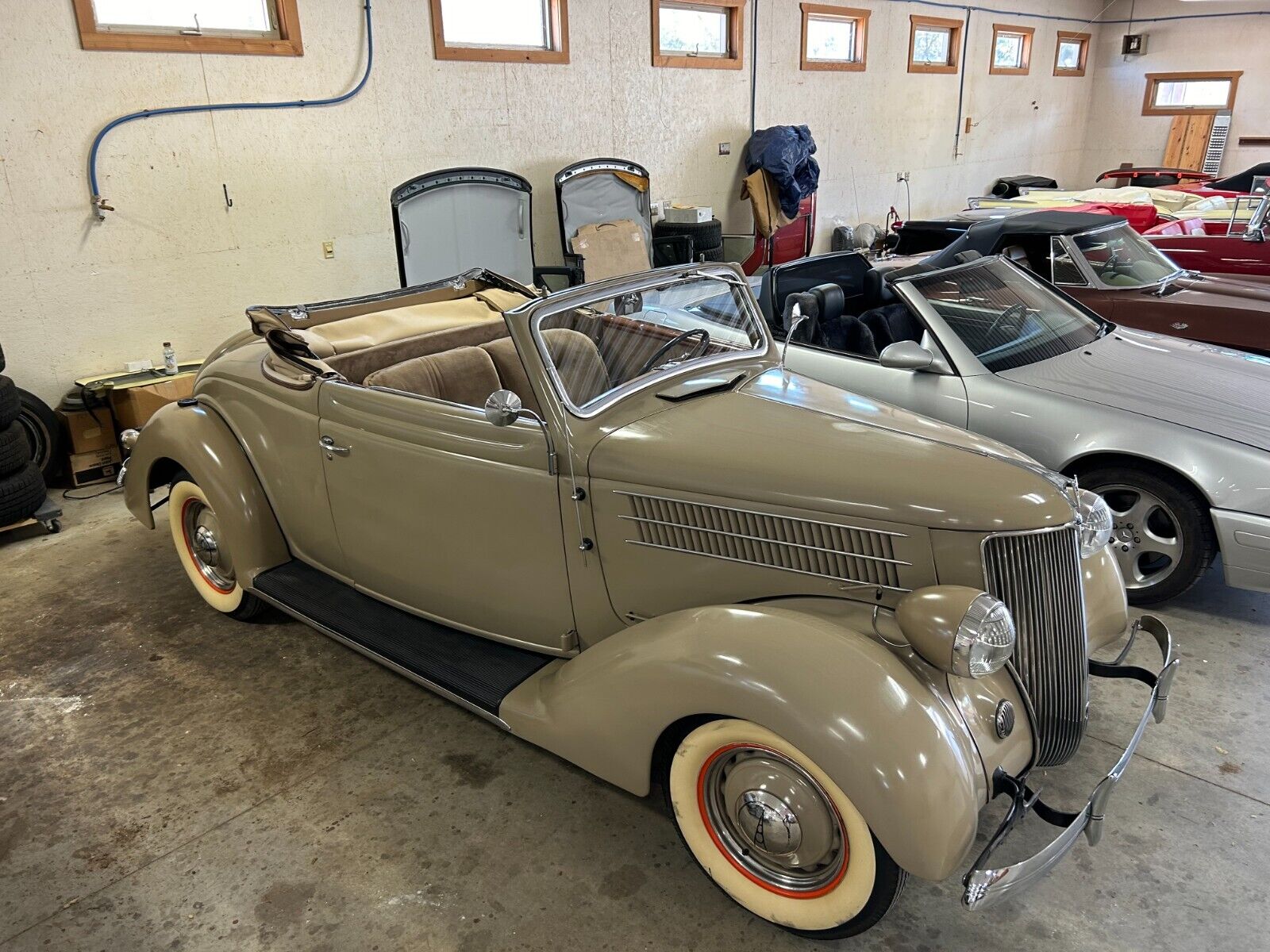 Ford-Other-Cabriolet-1936-Tan-8707-1