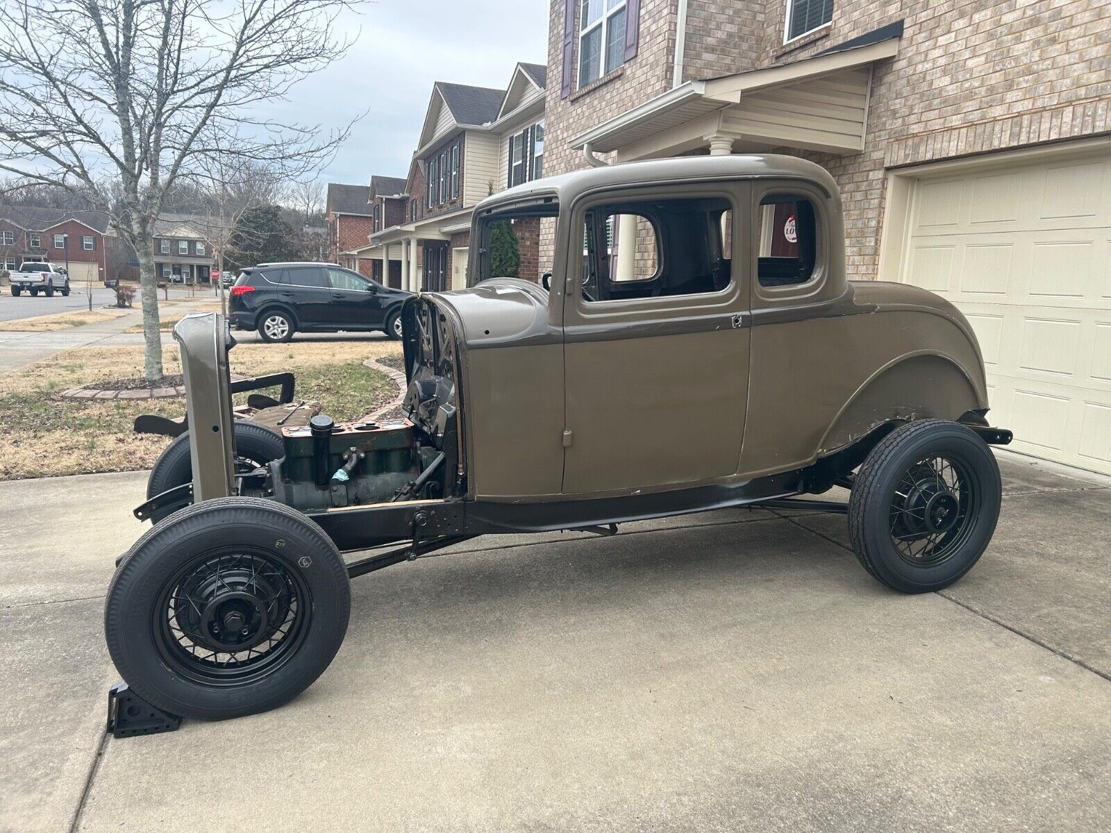 Ford-Other-Coupe-1932-Beige-160934-1