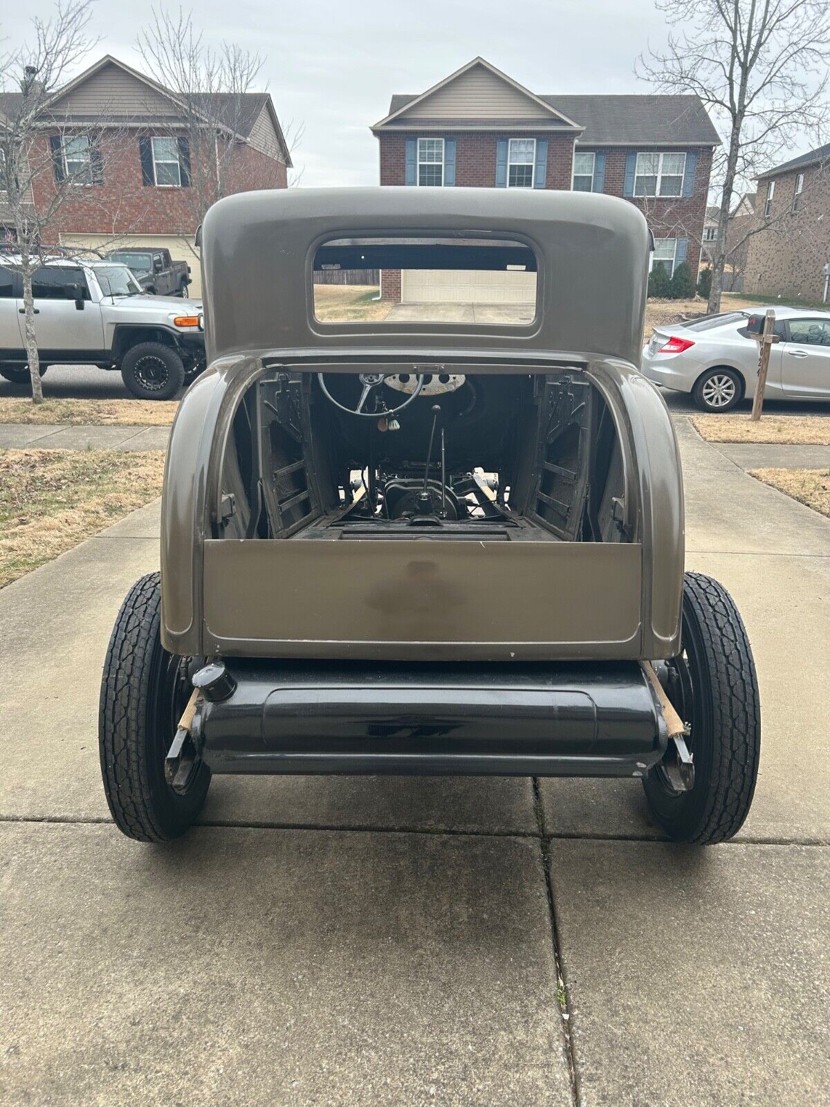 Ford-Other-Coupe-1932-Beige-160934-6