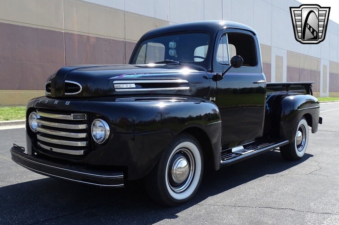 Ford-Other-Pickups-1950-Black-Tan-4117-2