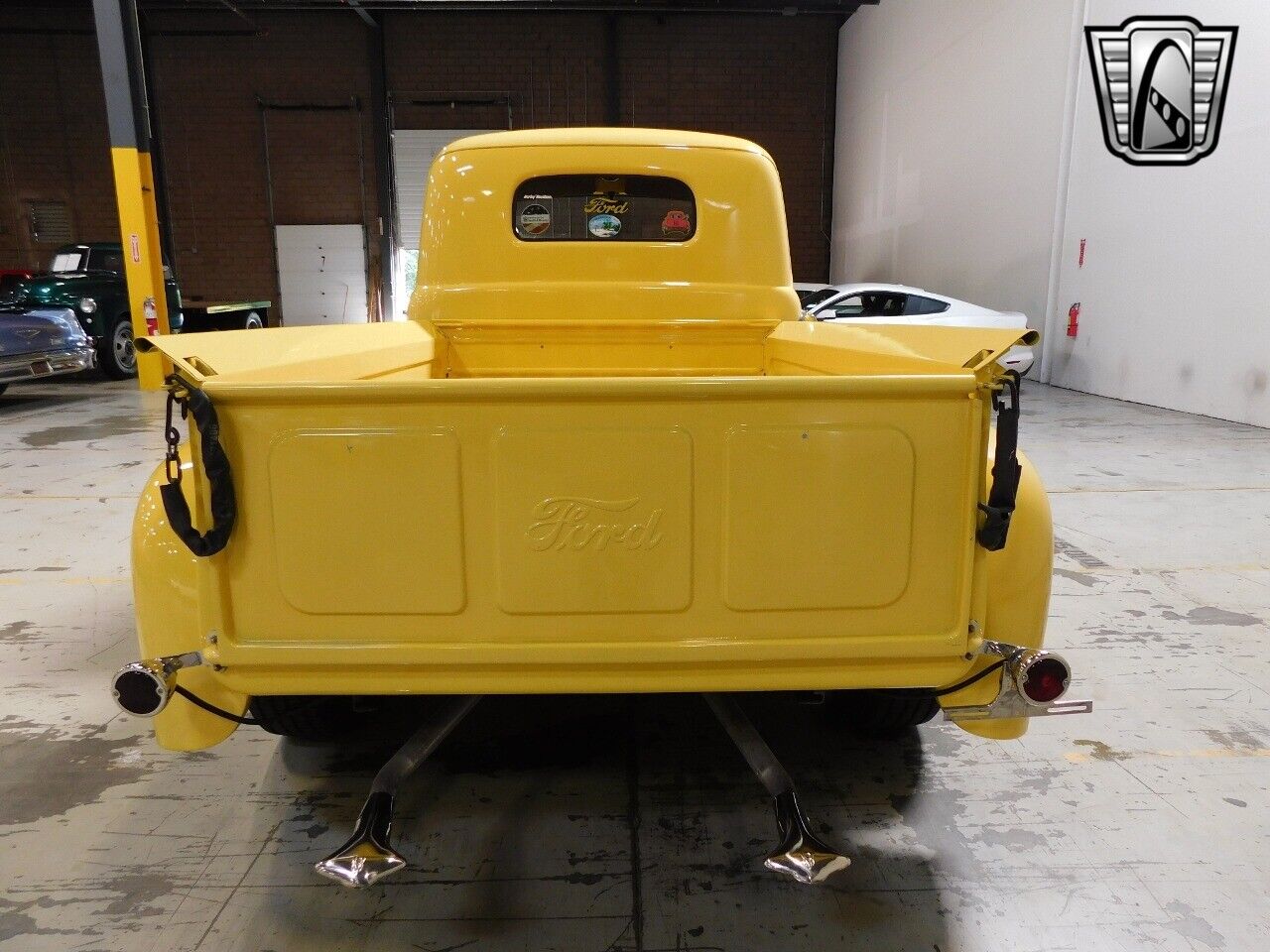 Ford-Other-Pickups-1950-Yellow-Brown-114395-3