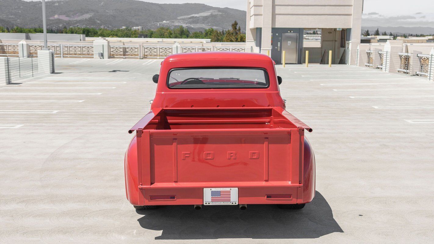 Ford-Other-Pickups-1956-Red-Gray-0-38