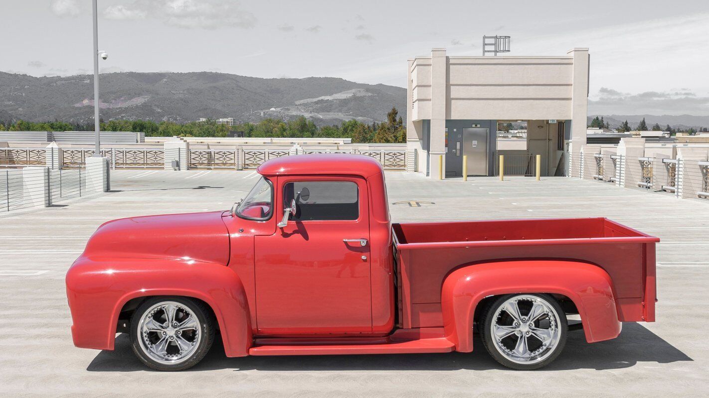 Ford-Other-Pickups-1956-Red-Gray-0-5