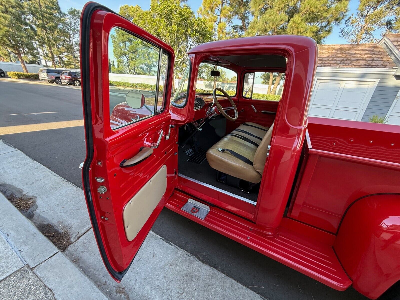 Ford-Other-Pickups-1956-Red-Red-1006-11