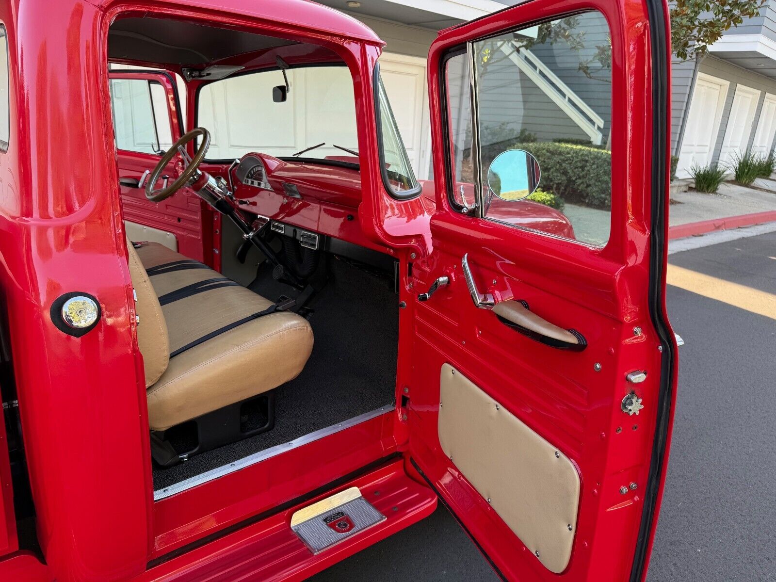 Ford-Other-Pickups-1956-Red-Red-1006-17