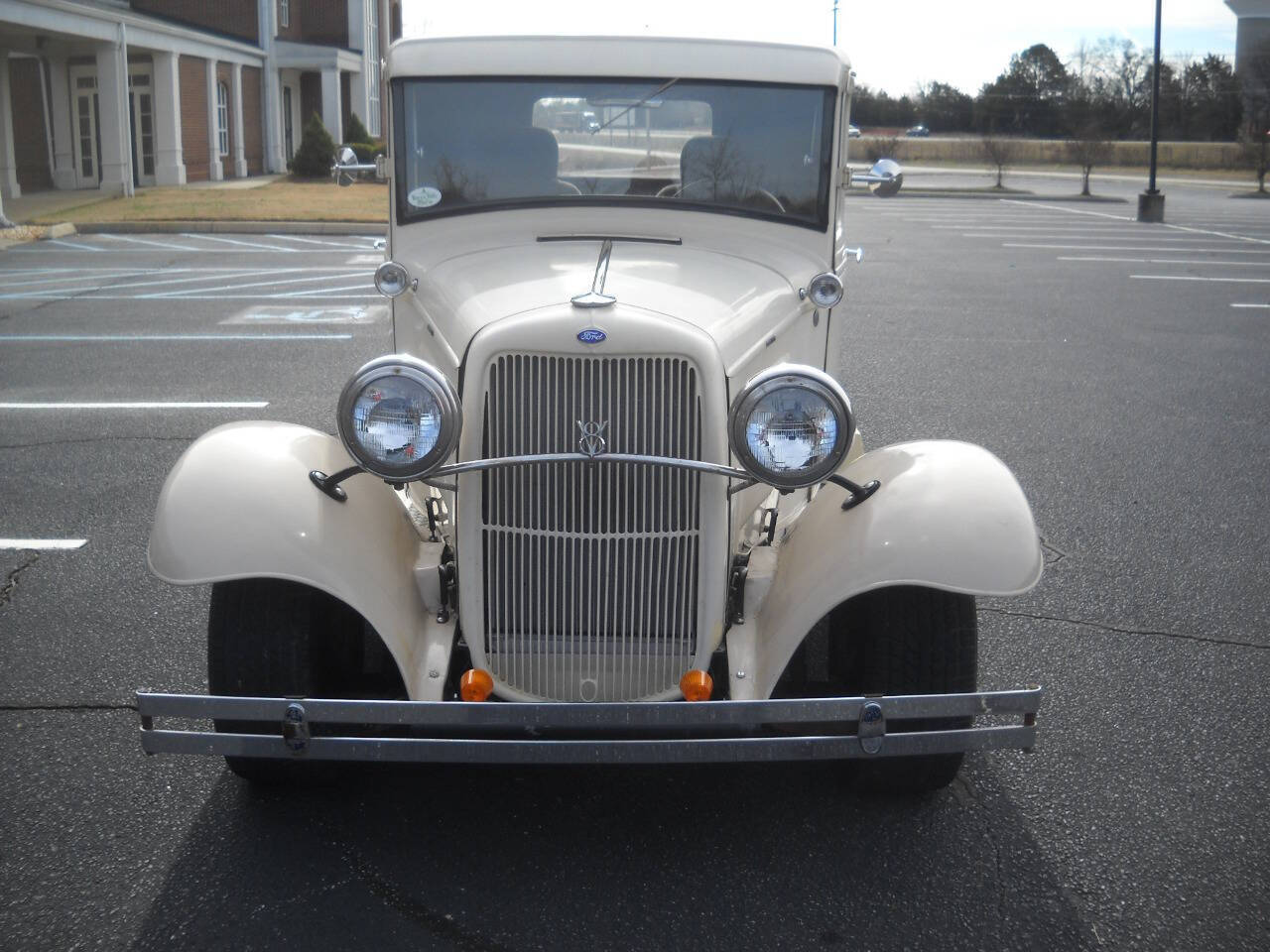 Ford-Other-Pickups-Pickup-1932-Beige-Black-9012-5