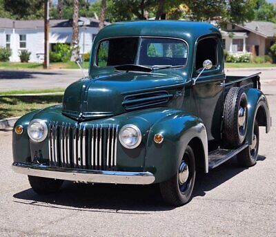 Ford-Other-Pickups-Pickup-1945-Green-Black-62663