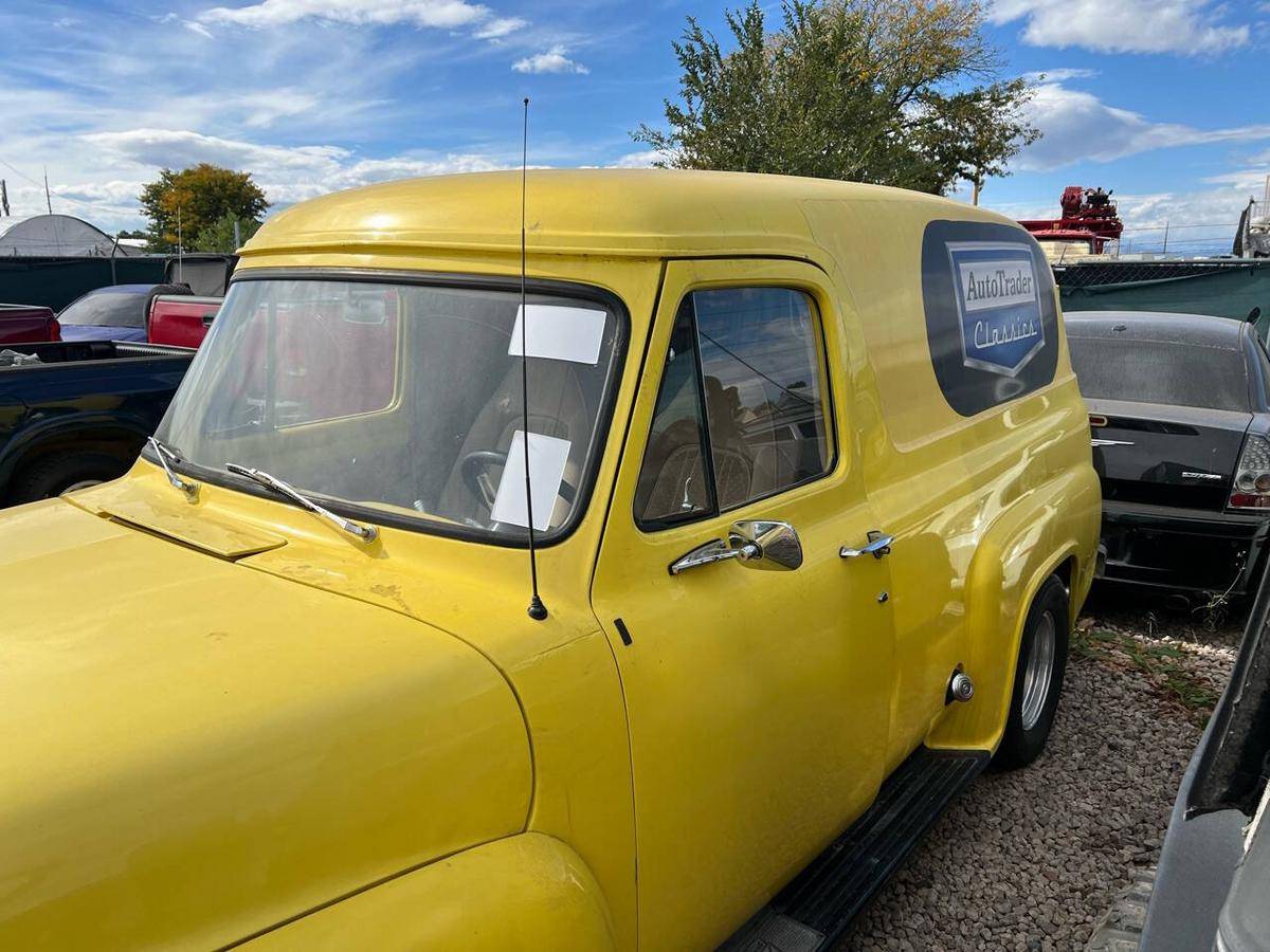 Ford-Panel-van-1954-yellow-2-1