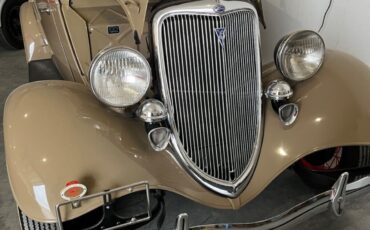 Ford-Phaeton-1934-Beige-5541-12