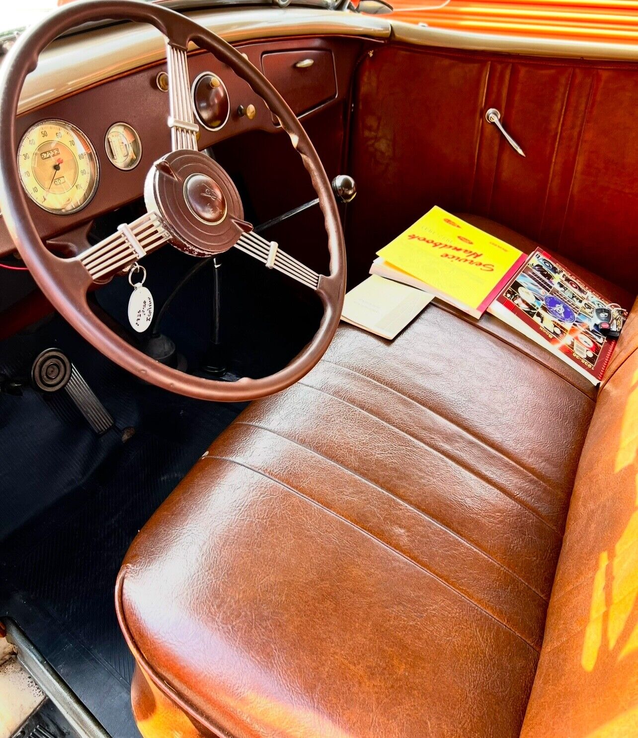 Ford-Phaeton-convertible-Cabriolet-1936-Beige-62386-10