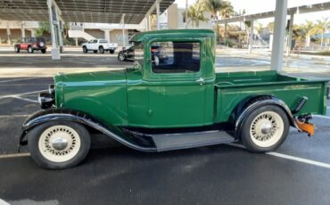 Ford-Pickup-1932-72-11