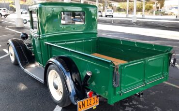 Ford-Pickup-1932-72-27