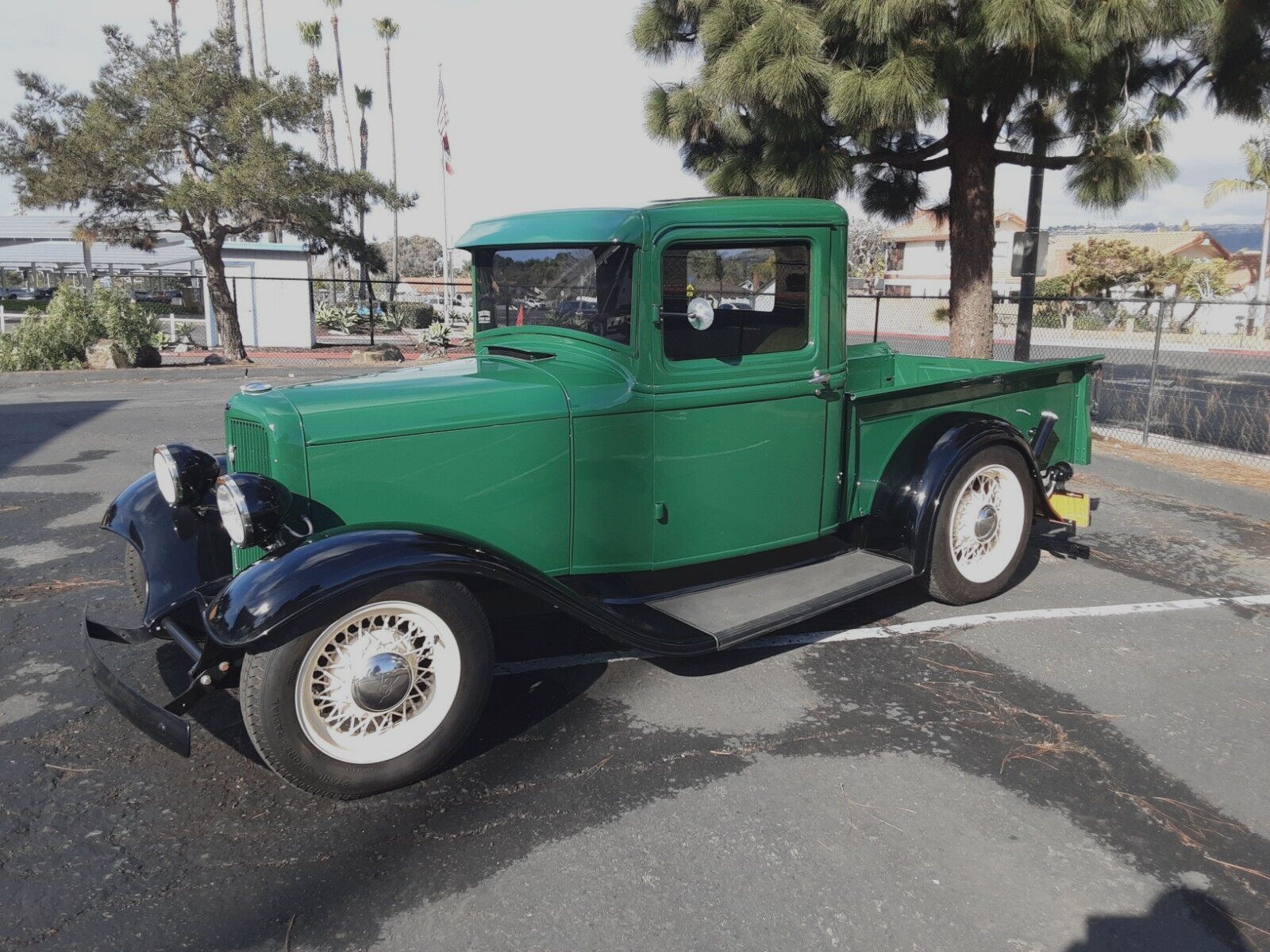 Ford-Pickup-1932-72-4