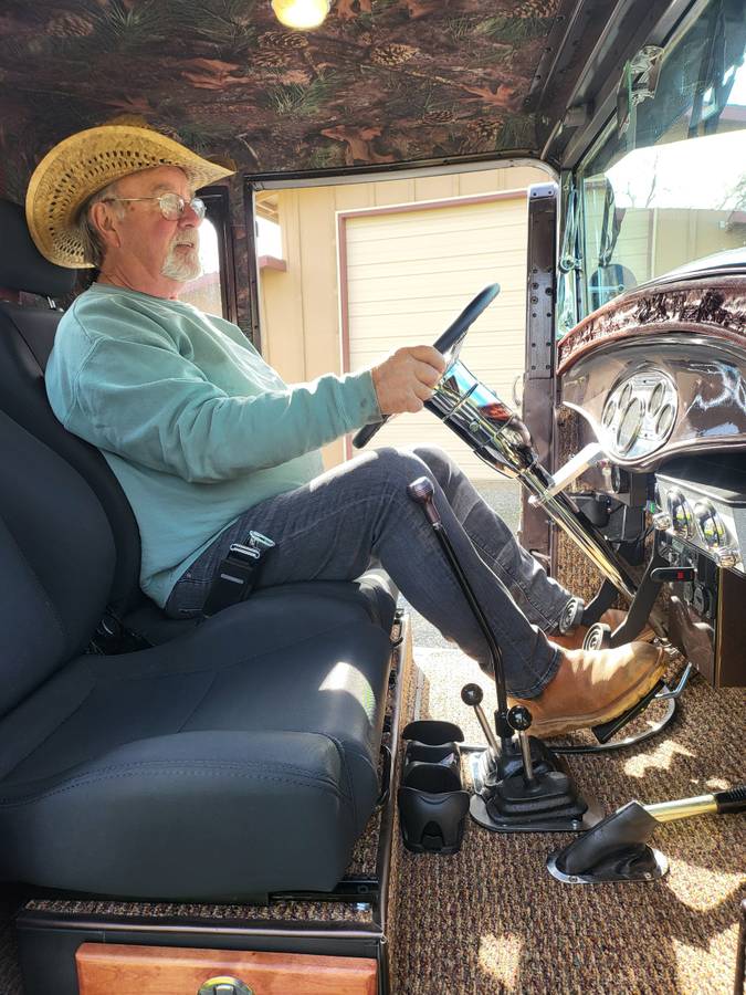 Ford-Pickup-diesel-1934-brown-1682-12