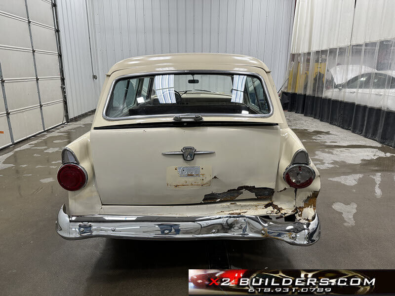 Ford-Ranch-Wagon-1956-Cream-na-12769-4