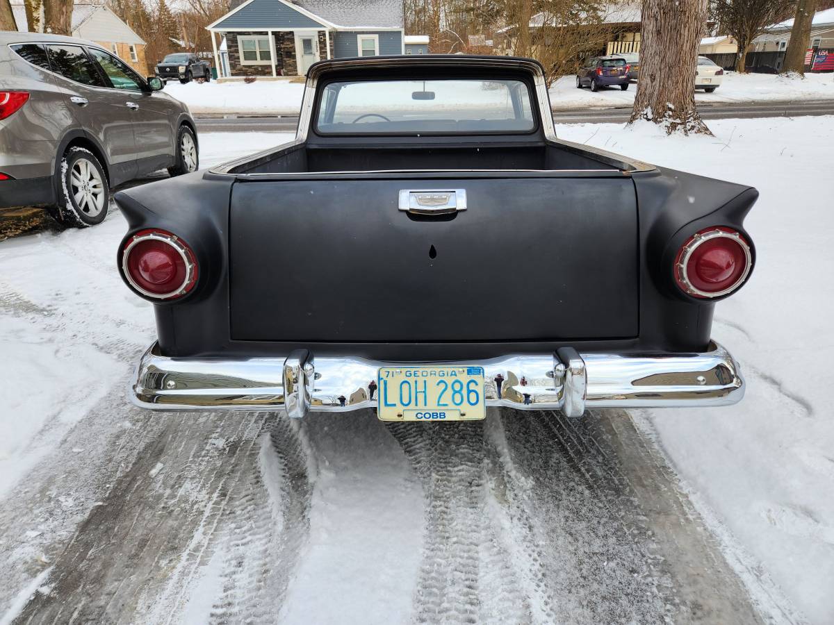 Ford-Ranchero-1957-black-105129-4