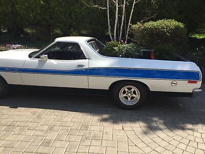 Ford-Ranchero-1972-White-160934-1