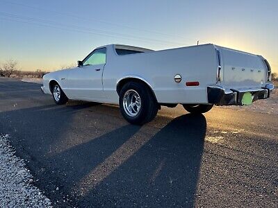 Ford-Ranchero-1979-White-87421-3