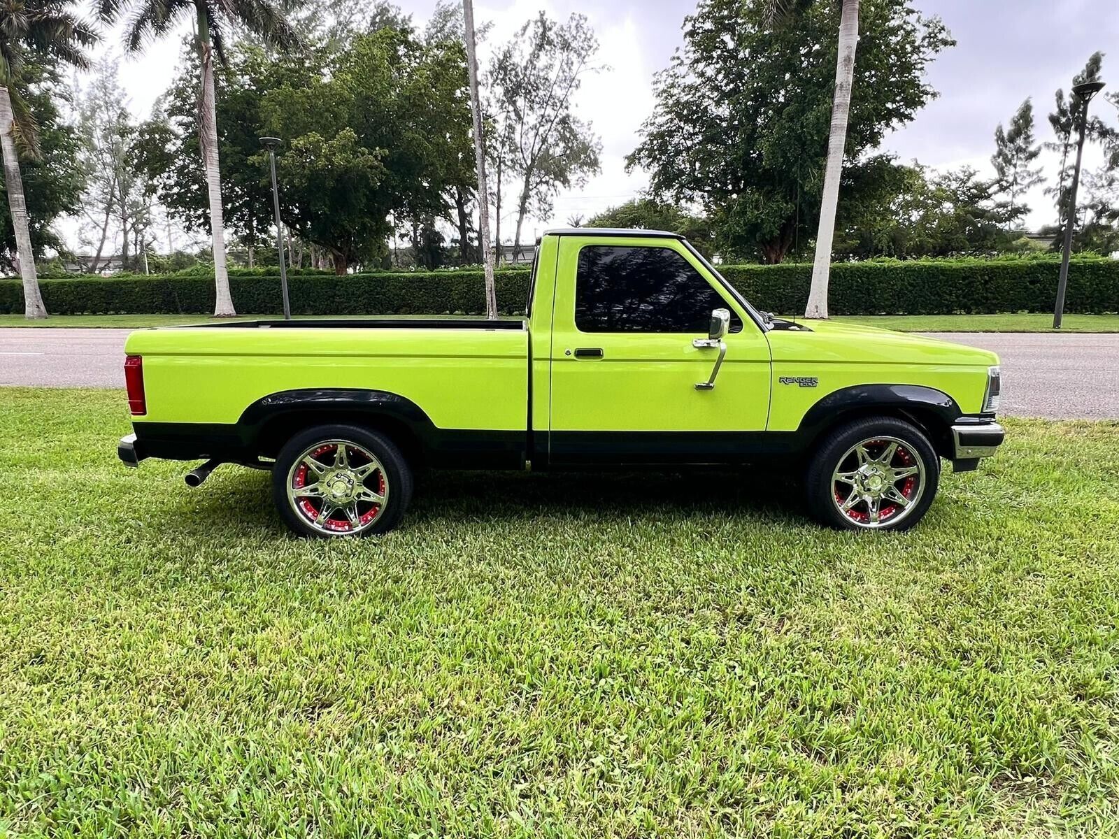 Ford-Ranger-1989-Green-Red-154497-3