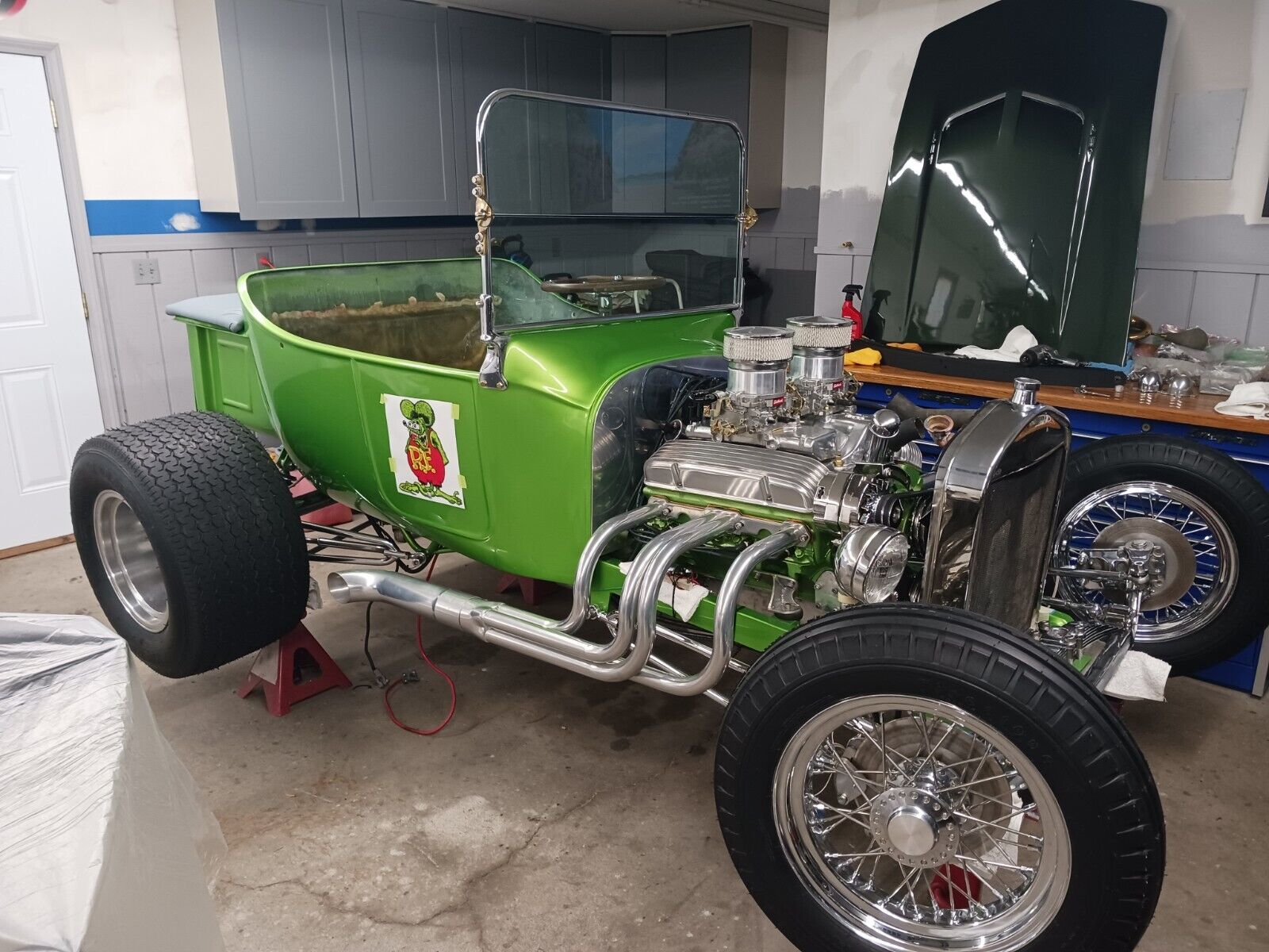 Ford-Roadster-1923-Green-32-18