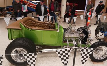 Ford-Roadster-1923-Green-32