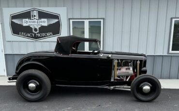 Ford-Roadster-1932-Black-3269-3