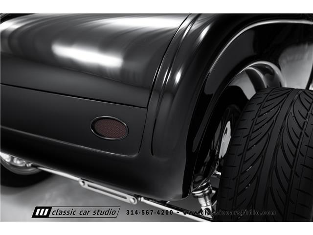 Ford-Roadster-1932-Black-Black-3903-35