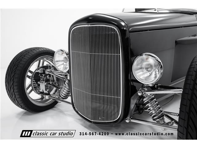 Ford-Roadster-1932-Black-Black-3903-5