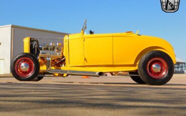 Ford-Roadster-1932-Yellow-Gray-20785-3