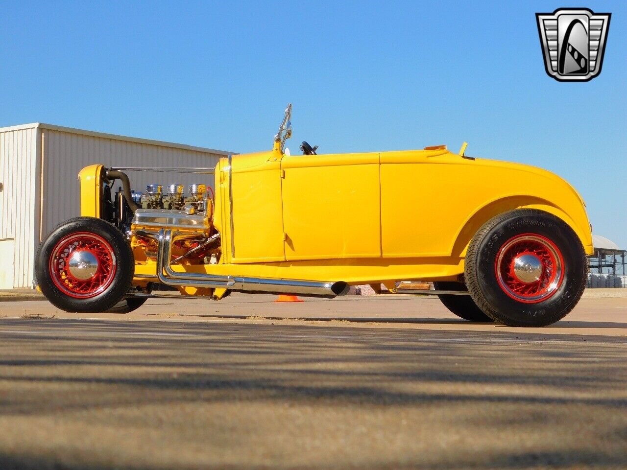 Ford-Roadster-1932-Yellow-Gray-20785-3