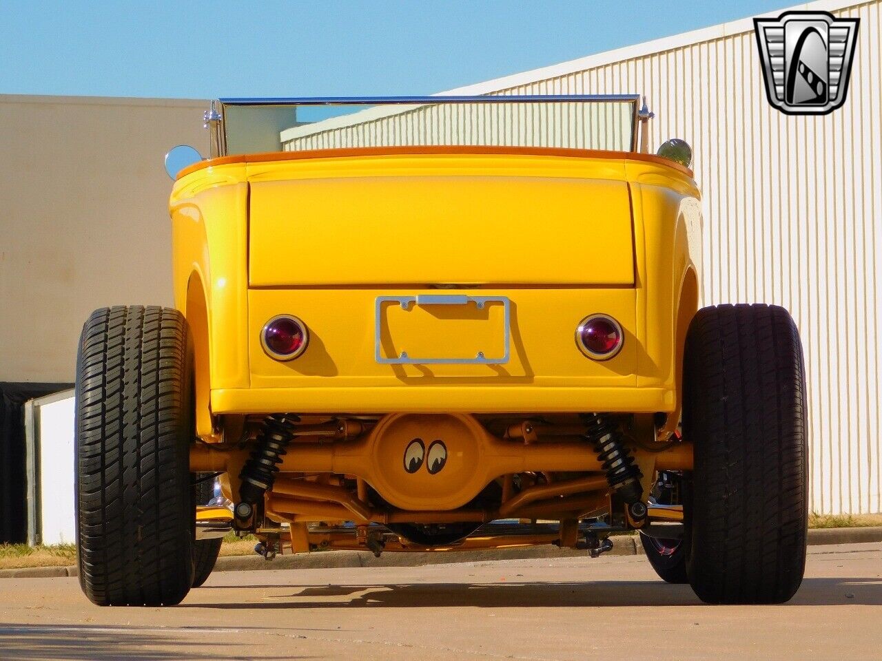 Ford-Roadster-1932-Yellow-Gray-20785-4