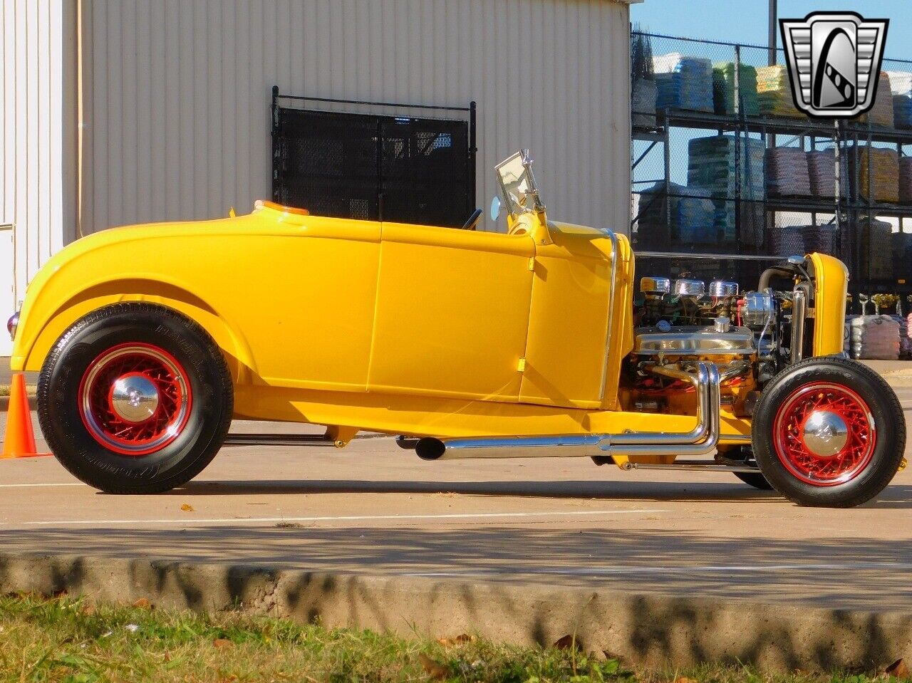 Ford-Roadster-1932-Yellow-Gray-20785-5