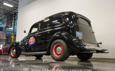 Ford-Sedan-Delivery-Break-1939-Black-Tan-1098-23