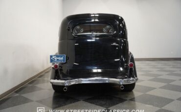 Ford-Sedan-Delivery-Break-1939-Black-Tan-1098-8