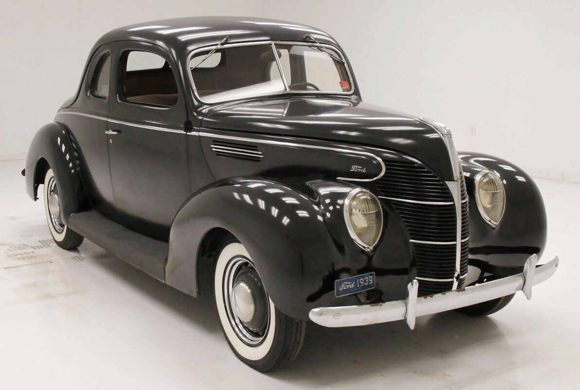 Ford-Standard-Coupe-1939-Black-Tan-96570-5