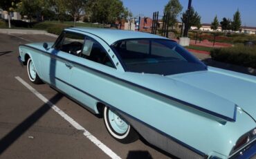 Ford-Starliner-1960-blue-104263-3