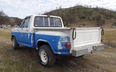 Ford-Stepside-1985-white-149936-3